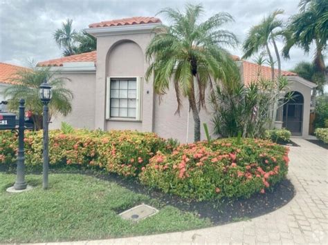 Pet Friendly Hotels in Palm Beach Gardens, FL